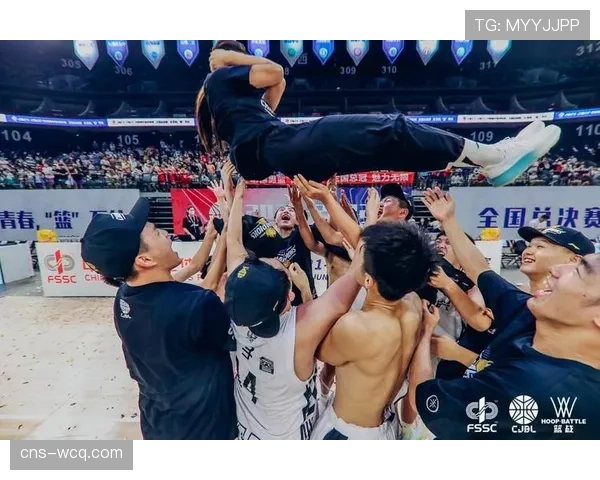 官方：前冠军教练谢丽尔·里夫出任神秘人队篮球运营总裁